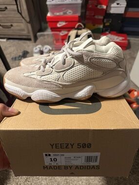 Adidas Yeezy 500 Sneakers